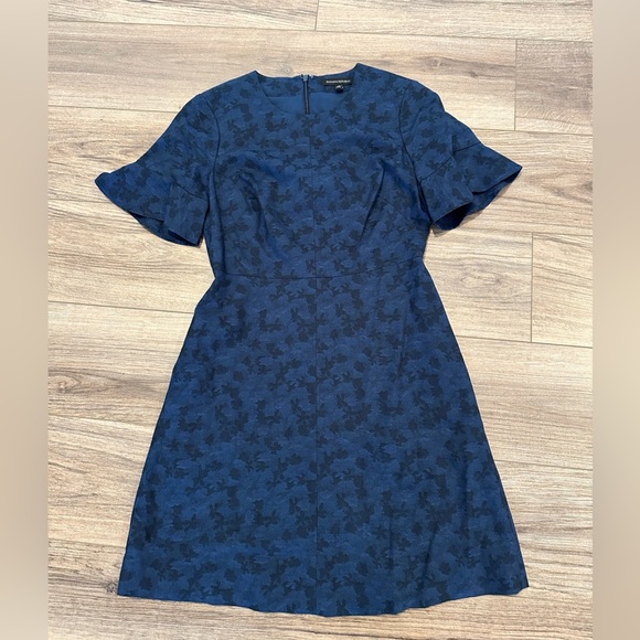 Banana Republic Blue and Black Fit and Flare Textured Fit and Flare Dress Size 2 - Picture 3 of 9